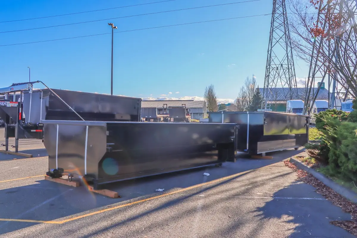 Professional dumpster rental and junk removal service in Rio Linda